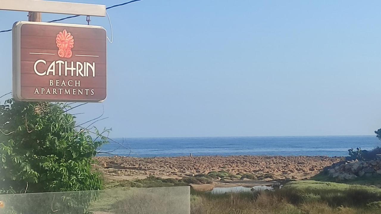 Cathrin Beach Apartments Stavrós Екстериор снимка