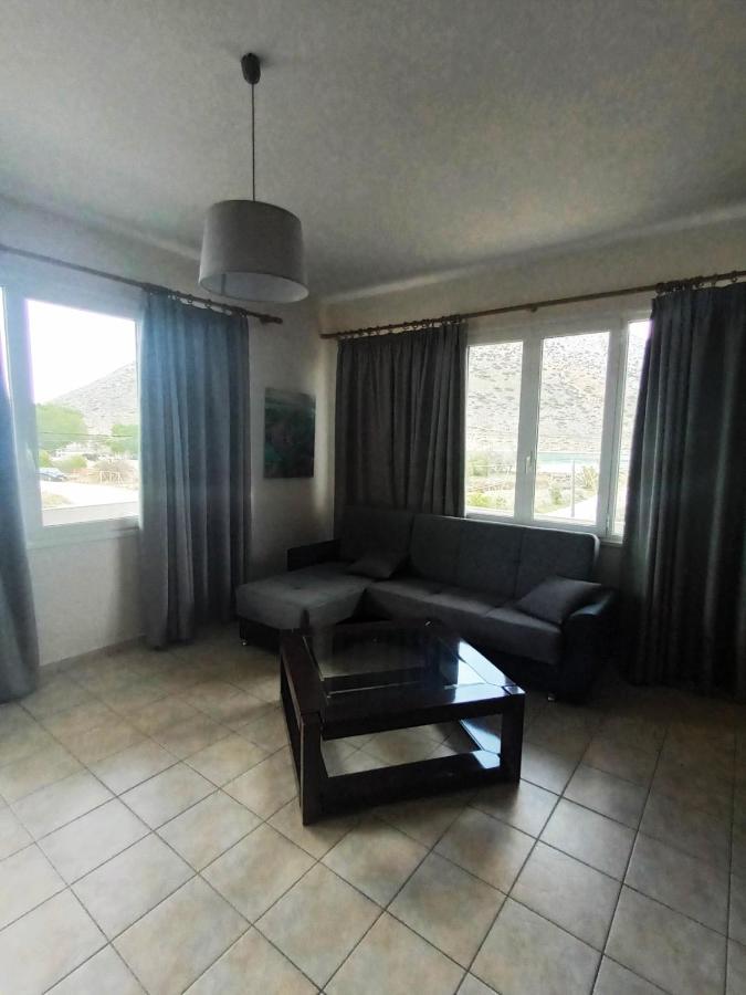 Cathrin Beach Apartments Stavrós Екстериор снимка