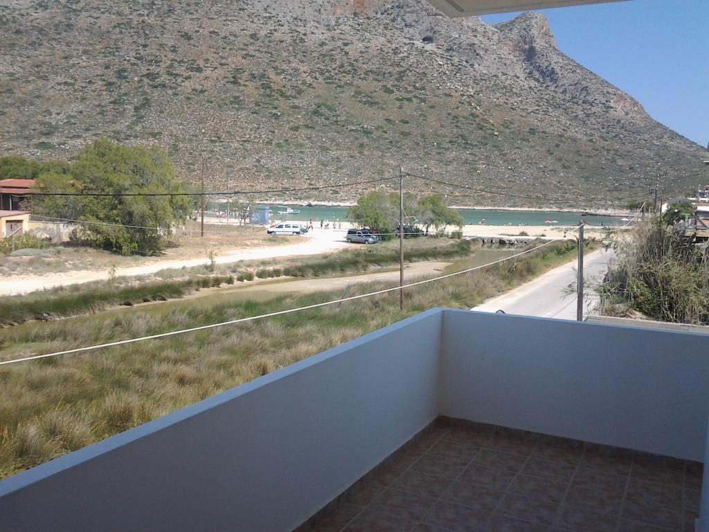 Cathrin Beach Apartments Stavrós Стая снимка